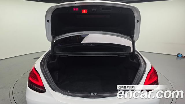 Mercedes-Benz C-Class C220 d Avantgarde