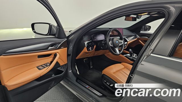 BMW 5-Series 520i M Sport