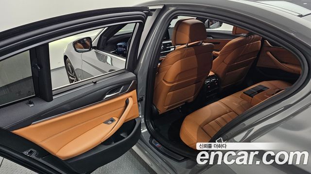 BMW 5-Series 520i M Sport