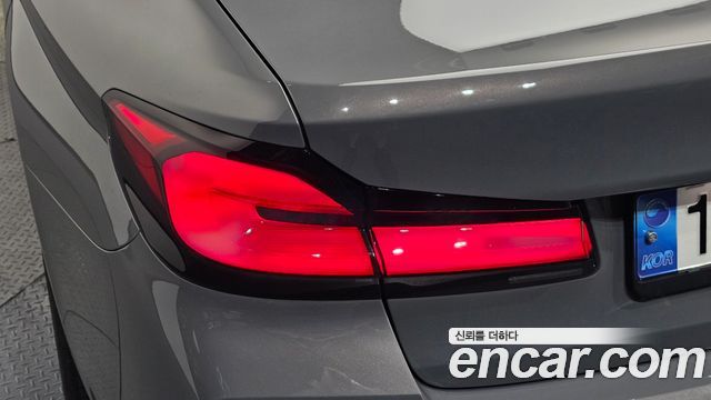 BMW 5-Series 520i M Sport