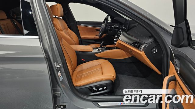 BMW 5-Series 520i M Sport