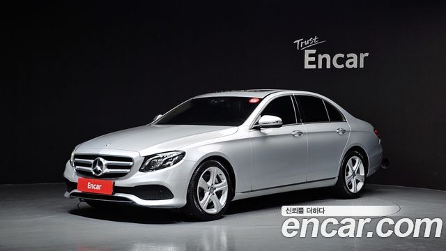 Mercedes-Benz E-Class E220d Avantgarde
