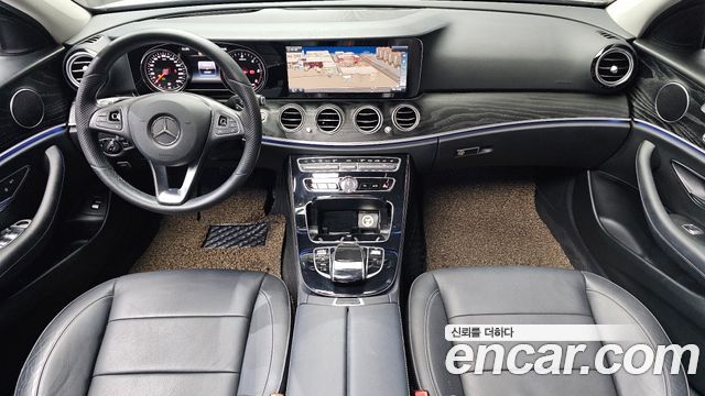 Mercedes-Benz E-Class E220d Avantgarde