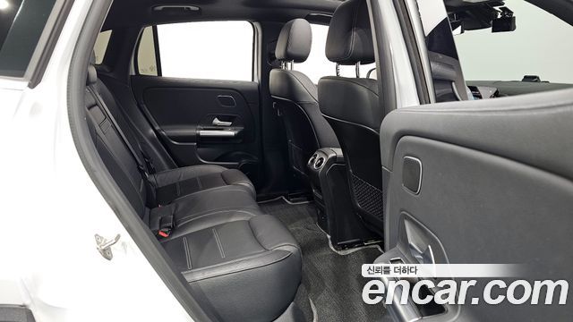Mercedes-Benz EQA EQA250 AMG Package Plus