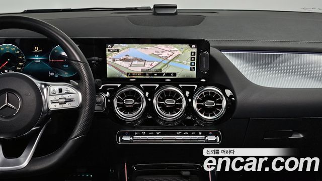 Mercedes-Benz EQA EQA250 AMG Package Plus