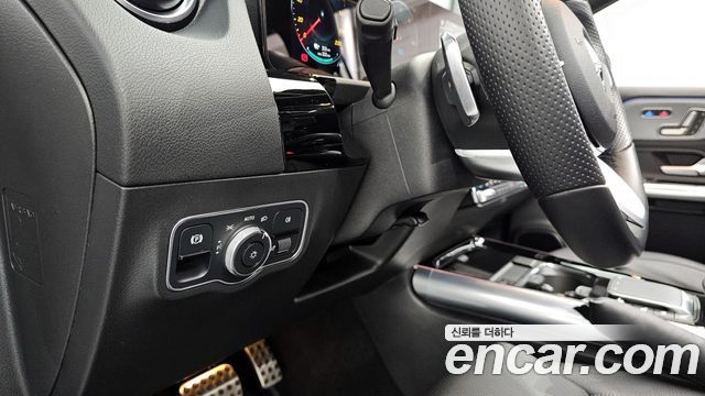 Mercedes-Benz EQA EQA250 AMG Package Plus