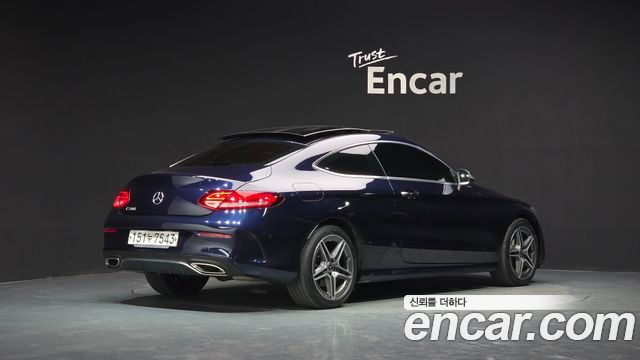 Mercedes-Benz C-Class C200 Coupe