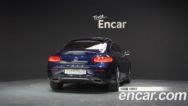 Mercedes-Benz C-Class C200 Coupe
