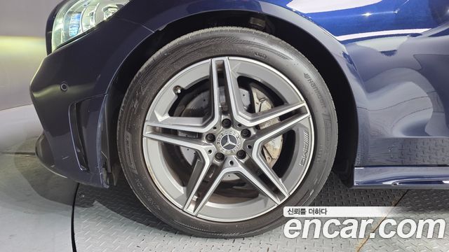 Mercedes-Benz C-Class C200 Coupe
