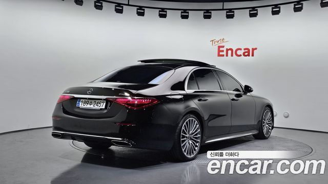 Mercedes-Benz S-Class S500L 4MATIC