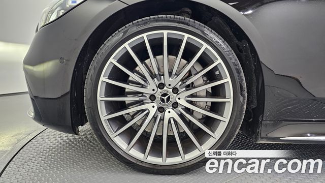Mercedes-Benz S-Class S500L 4MATIC