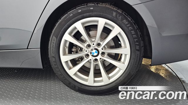 BMW 3-Series 320d