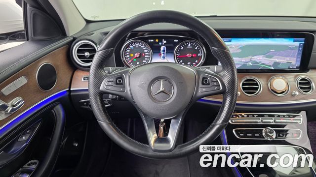 Mercedes-Benz E-Class E220d Exclusive