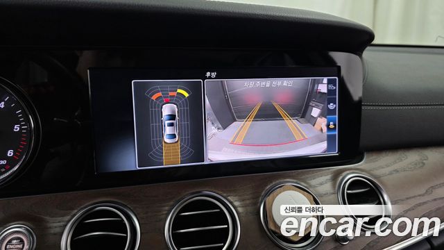 Mercedes-Benz E-Class E220d Exclusive