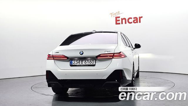 BMW 5-Series 530i xDrive M Sport