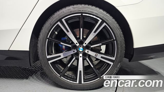 BMW 5-Series 530i xDrive M Sport