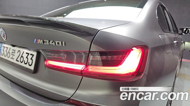 BMW 3-Series M340i Performance