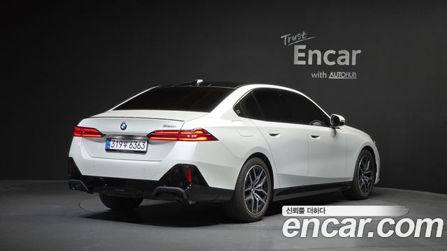 BMW 5-Series 520i Special Edition