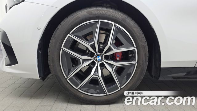 BMW 5-Series 520i Special Edition