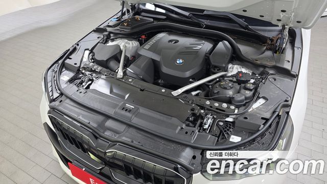 BMW 5-Series 520i Special Edition