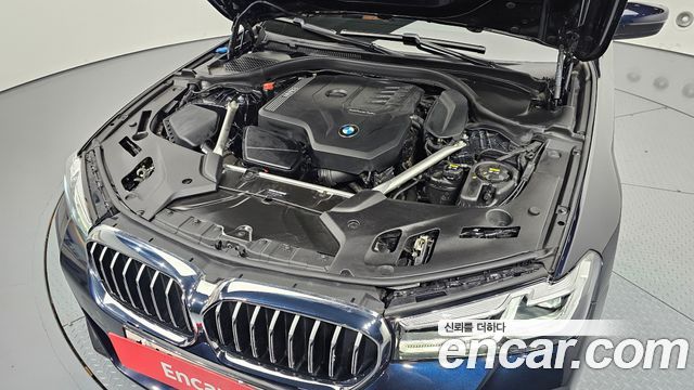 BMW 5-Series 520i M Sport