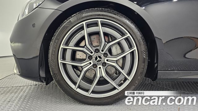 Mercedes-Benz E-Class E220d 4MATIC AMG Line