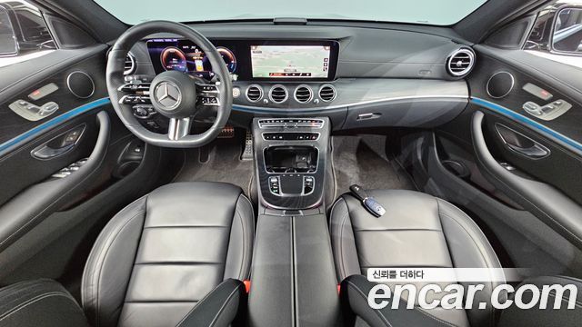 Mercedes-Benz E-Class E220d 4MATIC AMG Line