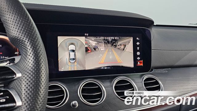 Mercedes-Benz E-Class E220d 4MATIC AMG Line