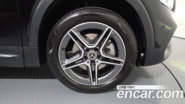 Mercedes-Benz GLB-Class GLB250 4MATIC