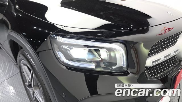Mercedes-Benz GLB-Class GLB250 4MATIC