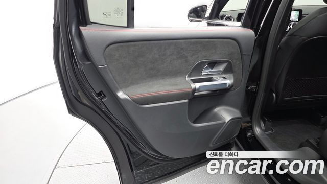 Mercedes-Benz GLB-Class GLB250 4MATIC