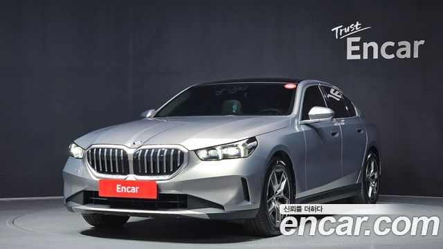 BMW 5-Series 520i