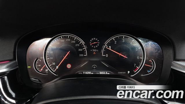 BMW 5-Series 530i M Sport Package