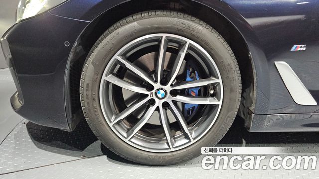 BMW 5-Series 520i M Sport