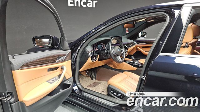 BMW 5-Series 520i M Sport