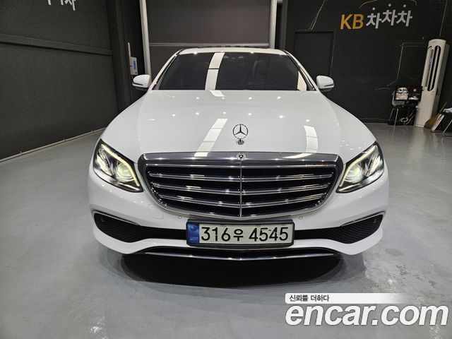Mercedes-Benz E-Class E220d 4MATIC Exclusive