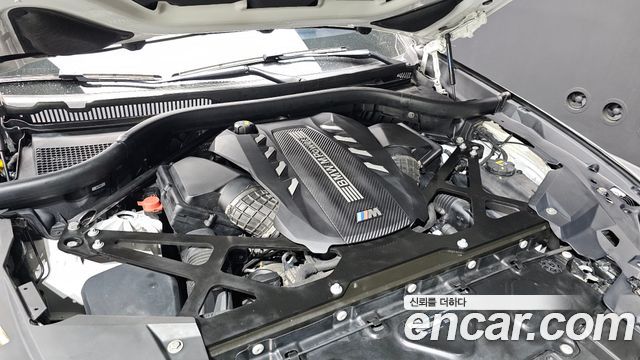BMW X5M 4.4