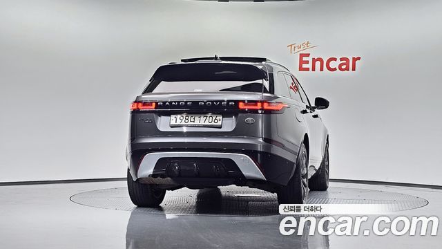Land Rover Range Rover Velar 2.0 D240 R-Dynamic SE