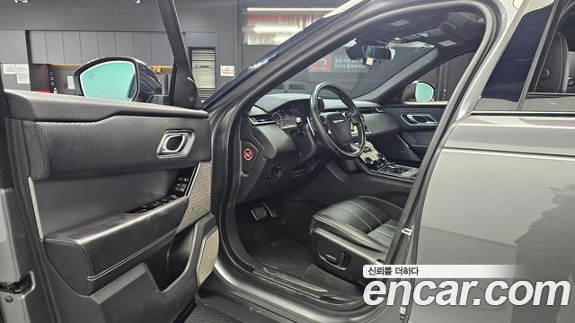 Land Rover Range Rover Velar 2.0 D240 R-Dynamic SE