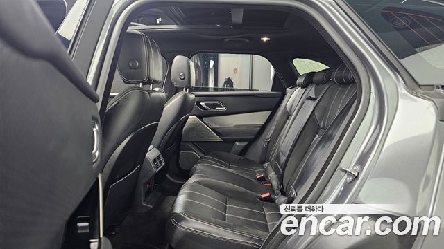Land Rover Range Rover Velar 2.0 D240 R-Dynamic SE