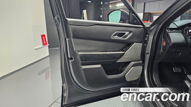 Land Rover Range Rover Velar 2.0 D240 R-Dynamic SE
