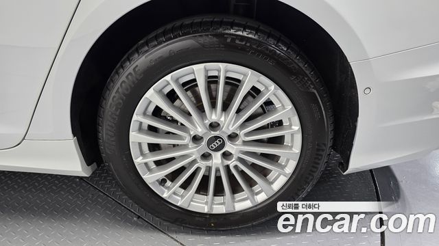 Audi A6 45 TFSI Premium