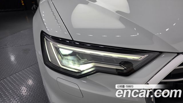 Audi A6 45 TFSI Premium