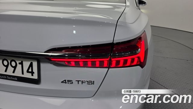 Audi A6 45 TFSI Premium