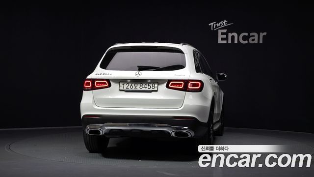 Mercedes-Benz GLC-Class GLC220 d 4MATIC