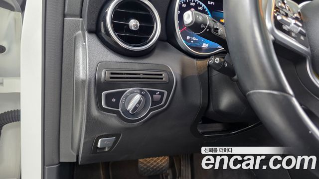 Mercedes-Benz GLC-Class GLC220 d 4MATIC