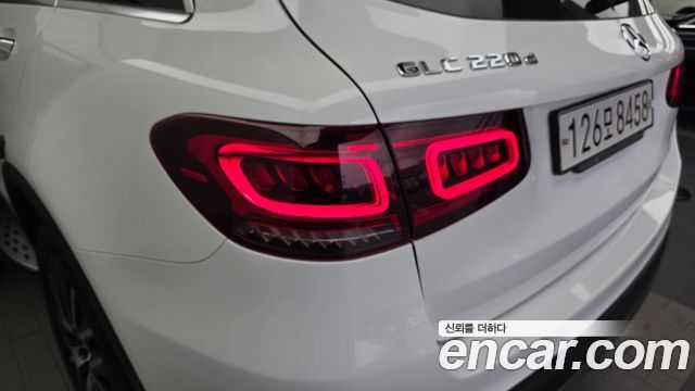 Mercedes-Benz GLC-Class GLC220 d 4MATIC