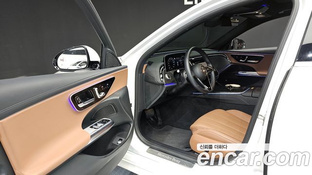 Mercedes-Benz E-Class E200 Avantgarde