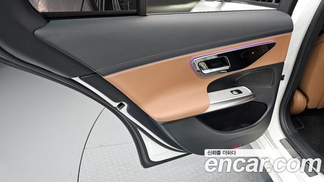 Mercedes-Benz E-Class E200 Avantgarde