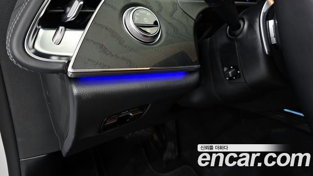 Mercedes-Benz E-Class E200 Avantgarde